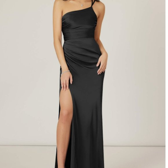 Black Azazie Eren Mermaid One Shoulder Stretch Satin Floor-Length Dress - Picture 2 of 3